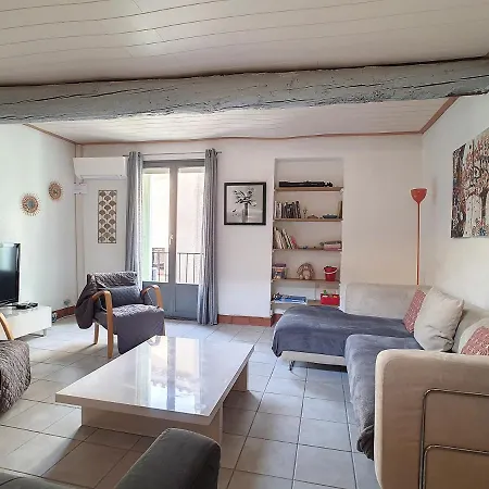 Le Temps Suspendu : Maison Atypique Au Coeur De Holiday home